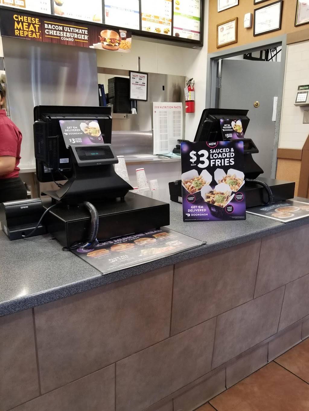 Jack in the Box | restaurant | 2985 W Valencia Rd, Tucson, AZ 85746, USA | 5208837484 OR +1 520-883-7484