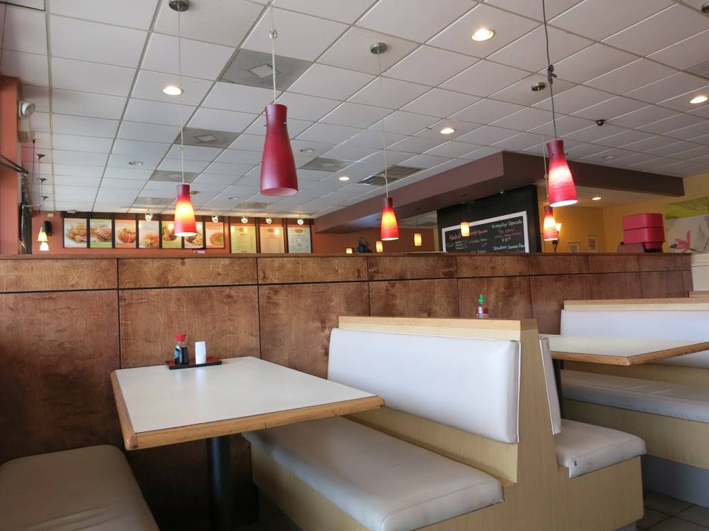 Choo Choo | restaurant | 1055 Gaines School Rd #101, Athens, GA 30605, USA | 7065438888 OR +1 706-543-8888