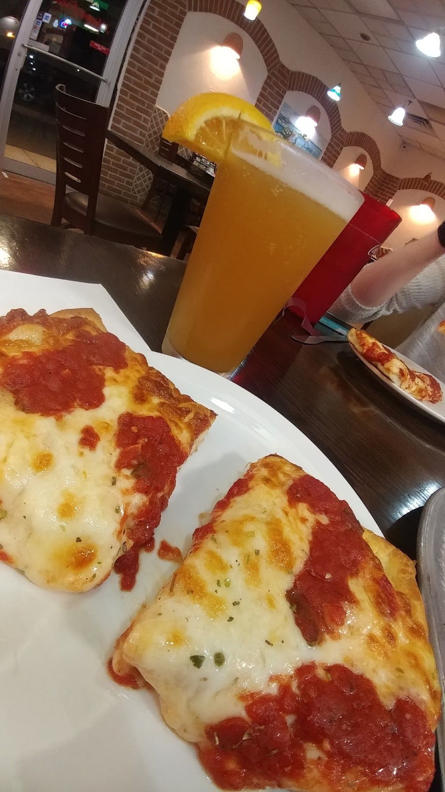 MISENOS RISTRO PUB | restaurant | 598 W High St, Carlisle, PA 17013, USA | 7172400133 OR +1 717-240-0133