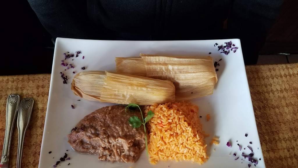 El Mariachi Tequila Restaurant | restaurant | 3420 N Broadway, Chicago, IL 60640, USA | 7735497020 OR +1 773-549-7020