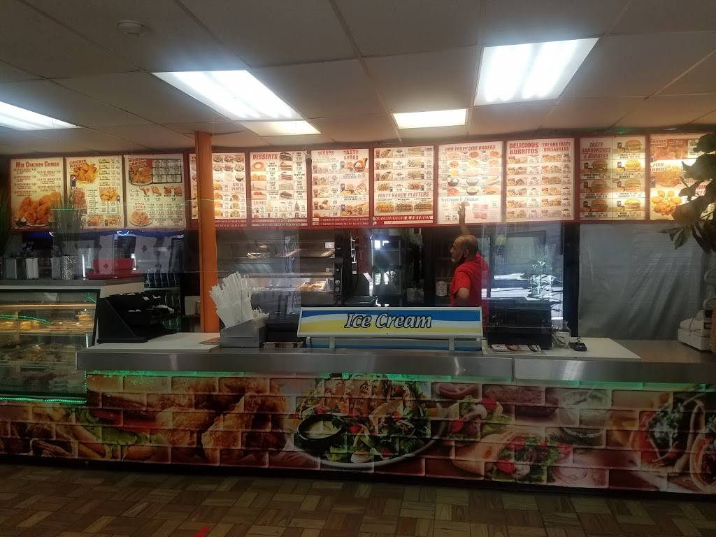 JFK Chicken & Burritos | restaurant | 1675 Main St, Springfield, MA 01103, USA | 4137477000 OR +1 413-747-7000