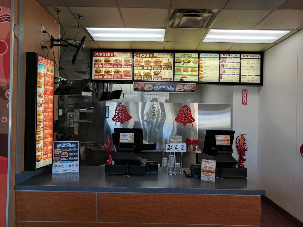 Jack in the Box | restaurant | 3909 Mission Ave, Oceanside, CA 92054, USA | 7604399852 OR +1 760-439-9852