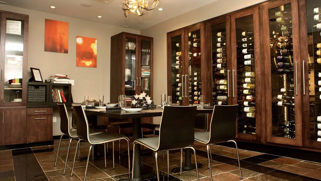 Element 112 | restaurant | 5735 N Main St, Sylvania, OH 43560, USA | 4195171104 OR +1 419-517-1104