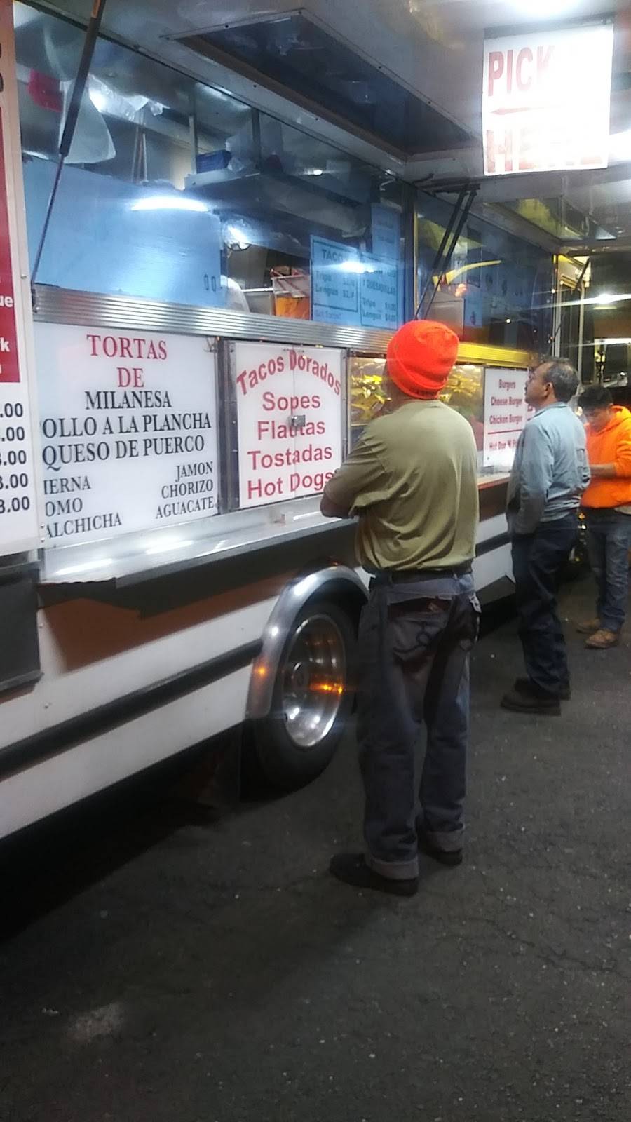 El Tio Juan Taco Truck | restaurant | 4078 Foothill Blvd, Oakland, CA 94601, USA | 5102075884 OR +1 510-207-5884