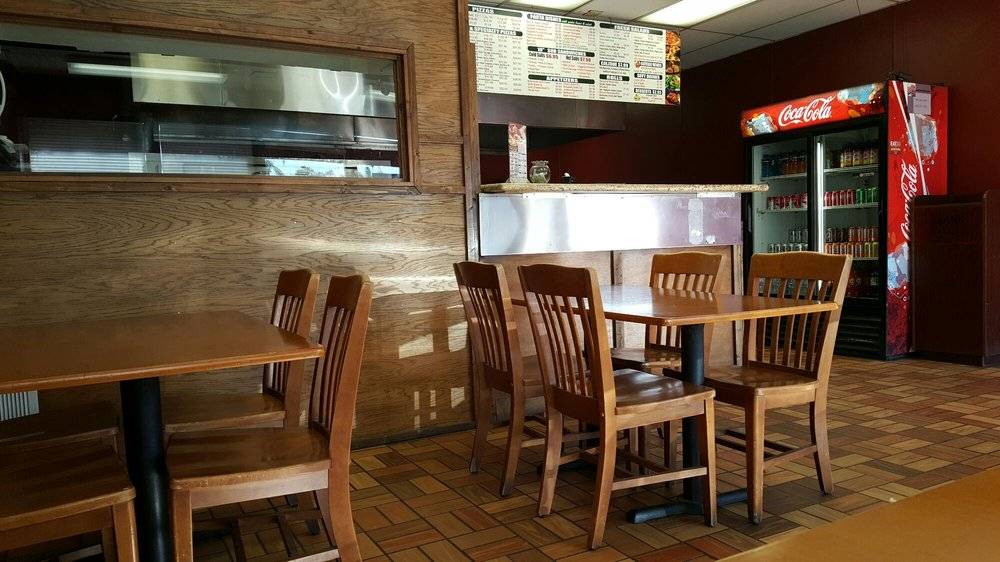 Alfredos Pizzeria | restaurant | 3022 Cañon St, San Diego, CA 92106, USA | 6192267827 OR +1 619-226-7827