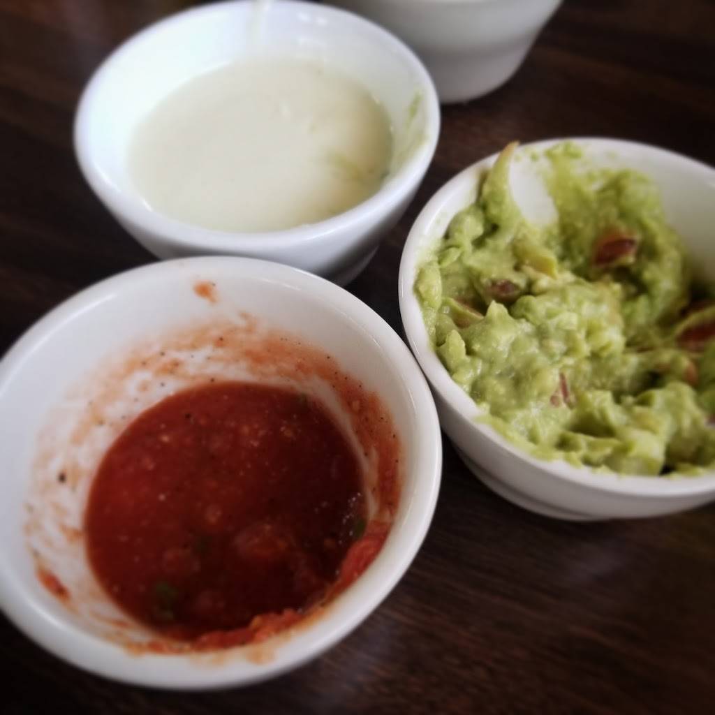 Los Cuates Mexican Restaurant | restaurant | 6429 E Washington St, Indianapolis, IN 46219, USA | 3172208997 OR +1 317-220-8997