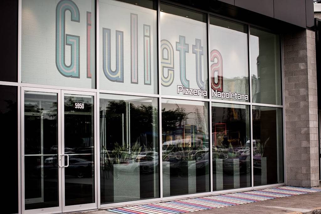 Giulietta Pizzéria | restaurant | 5950 Boulevard des Grandes-Prairies, Saint-Léonard, QC H1P 1A4, Canada | 5143240464 OR +1 514-324-0464