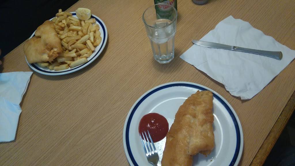 Longbranch Fish & Chips | restaurant | 3260 Lake Shore Blvd W, Etobicoke, ON M8V 1M4, Canada | 4162524477 OR +1 416-252-4477