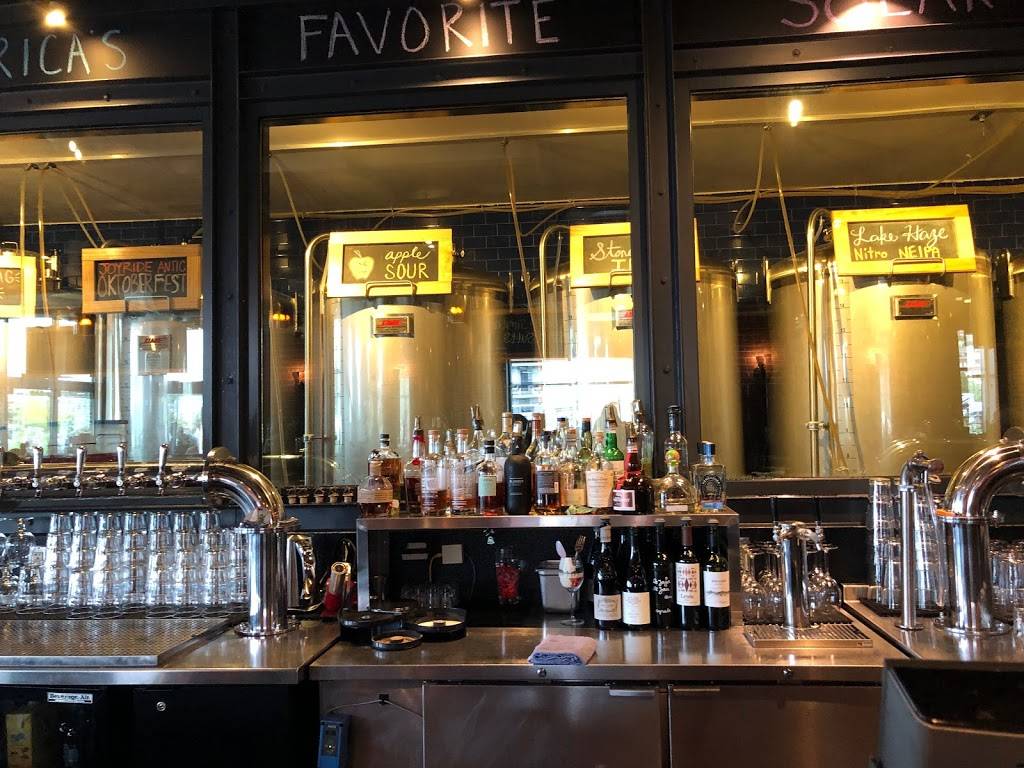 Canal Park Brewing Company | restaurant | 300 Canal Park Dr, Duluth, MN 55802, USA | 2184644790 OR +1 218-464-4790