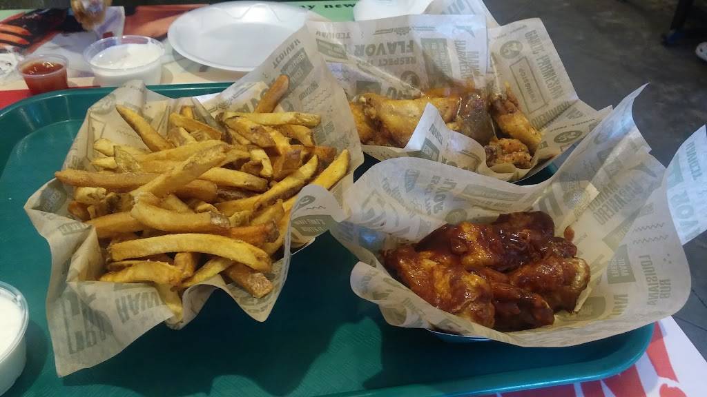 Wingstop | restaurant | 12528 SW 120th St, Miami, FL 33186, USA | 3052332000 OR +1 305-233-2000