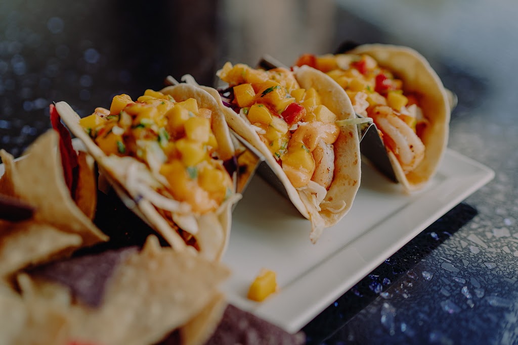 Fozzys Bar & Grill | restaurant | 150 Stephen P Yokich Pkwy Suite B, Spring Hill, TN 37174, USA | 8159882711 OR +1 815-988-2711