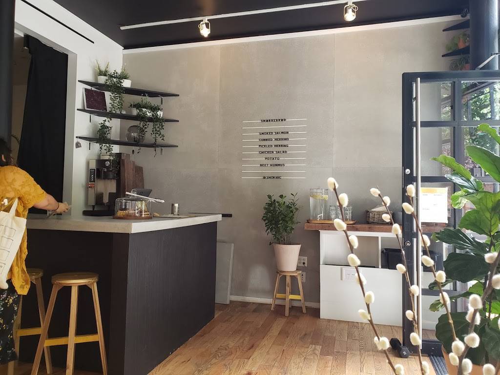 Smør | restaurant | 441 E 12th St, New York, NY 10009, USA | 6464788391 OR +1 646-478-8391