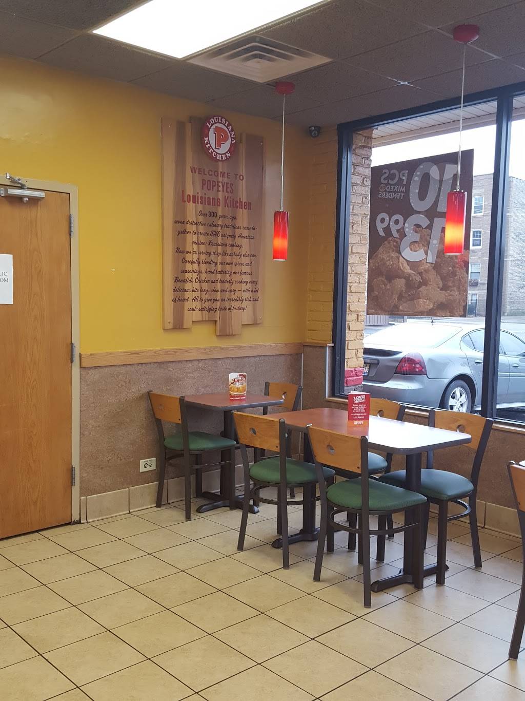 Popeyes Louisiana Kitchen | restaurant | 1959 Howard St, Chicago, IL 60626, USA | 7737649870 OR +1 773-764-9870