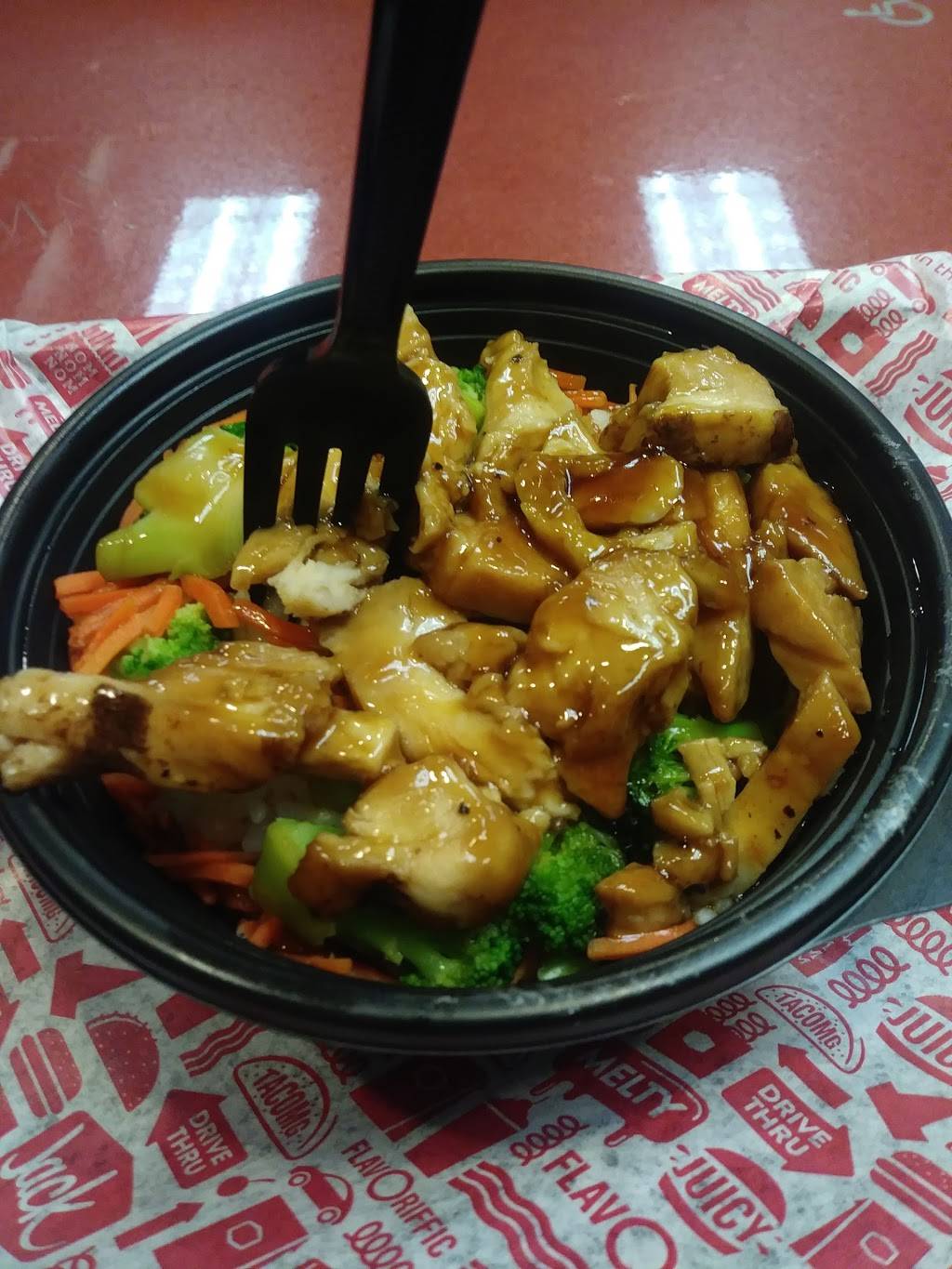 Jack in the Box | restaurant | 797 W Orangethorpe Ave, Placentia, CA 92870, USA | 7145723924 OR +1 714-572-3924