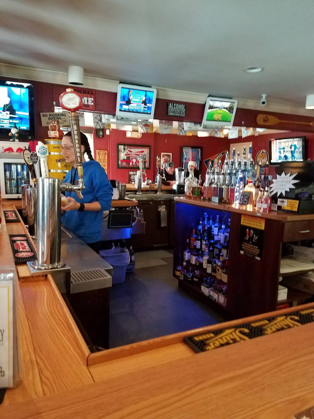 Spectators Bar & Grille | restaurant | 45 Old U.S. 22, Kutztown, PA 19530, USA | 6102854430 OR +1 610-285-4430