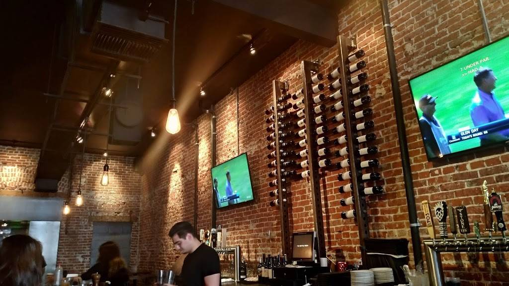 The Bottle Room | restaurant | 6741 Greenleaf Ave, Whittier, CA 90601, USA | 5626968000 OR +1 562-696-8000