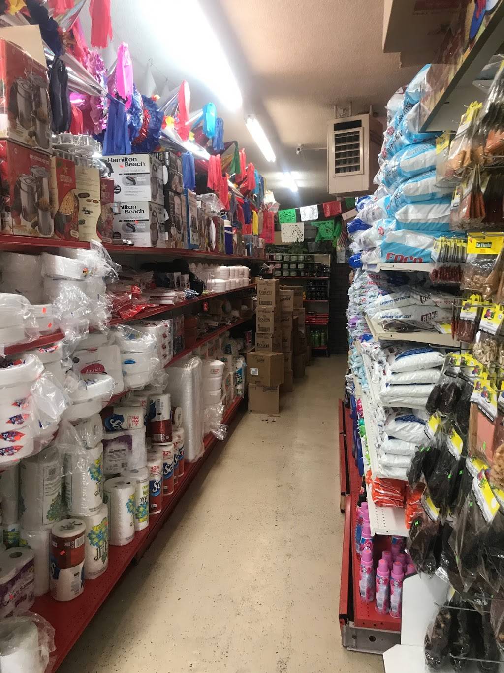 Tienda Vallarta | restaurant | 115 E Main St, Monroe, WA 98272, USA | 3607948278 OR +1 360-794-8278