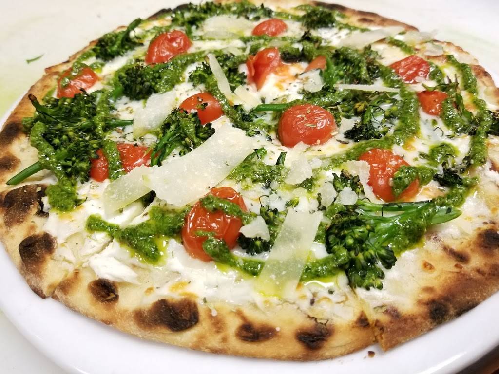 Casa Italiana Restaurant | restaurant | 8801 Three Chopt Rd B, Richmond, VA 23229, USA | 8043032769 OR +1 804-303-2769