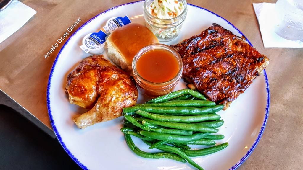 Swiss Chalet | restaurant | 397 Bayfield St, Barrie, ON L4M 3C5, Canada | 7057375272 OR +1 705-737-5272