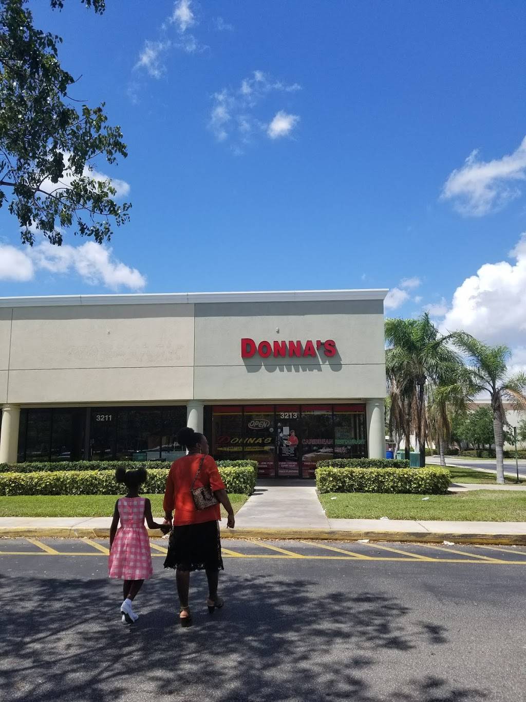 Donnas Caribbean Restaurant | meal takeaway | 3213 North, FL-7, Margate, FL 33063, USA | 9549721177 OR +1 954-972-1177