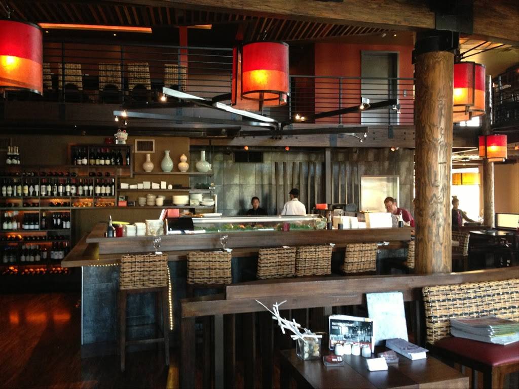 Azuma On The Lake | restaurant | 15830 Southwest Fwy, Sugar Land, TX 77478, USA | 2813130518 OR +1 281-313-0518