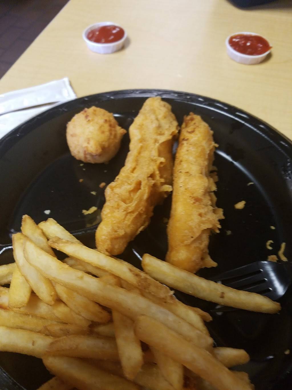 Long John Silvers | restaurant | 1814 W Alexis Rd, Toledo, OH 43613, USA | 4194742549 OR +1 419-474-2549
