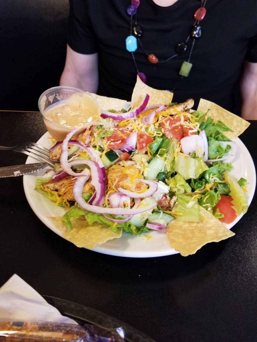 Bucks Pit Stop | restaurant | 6501 Kane Ave, Hodgkins, IL 60525, USA | 7085880095 OR +1 708-588-0095