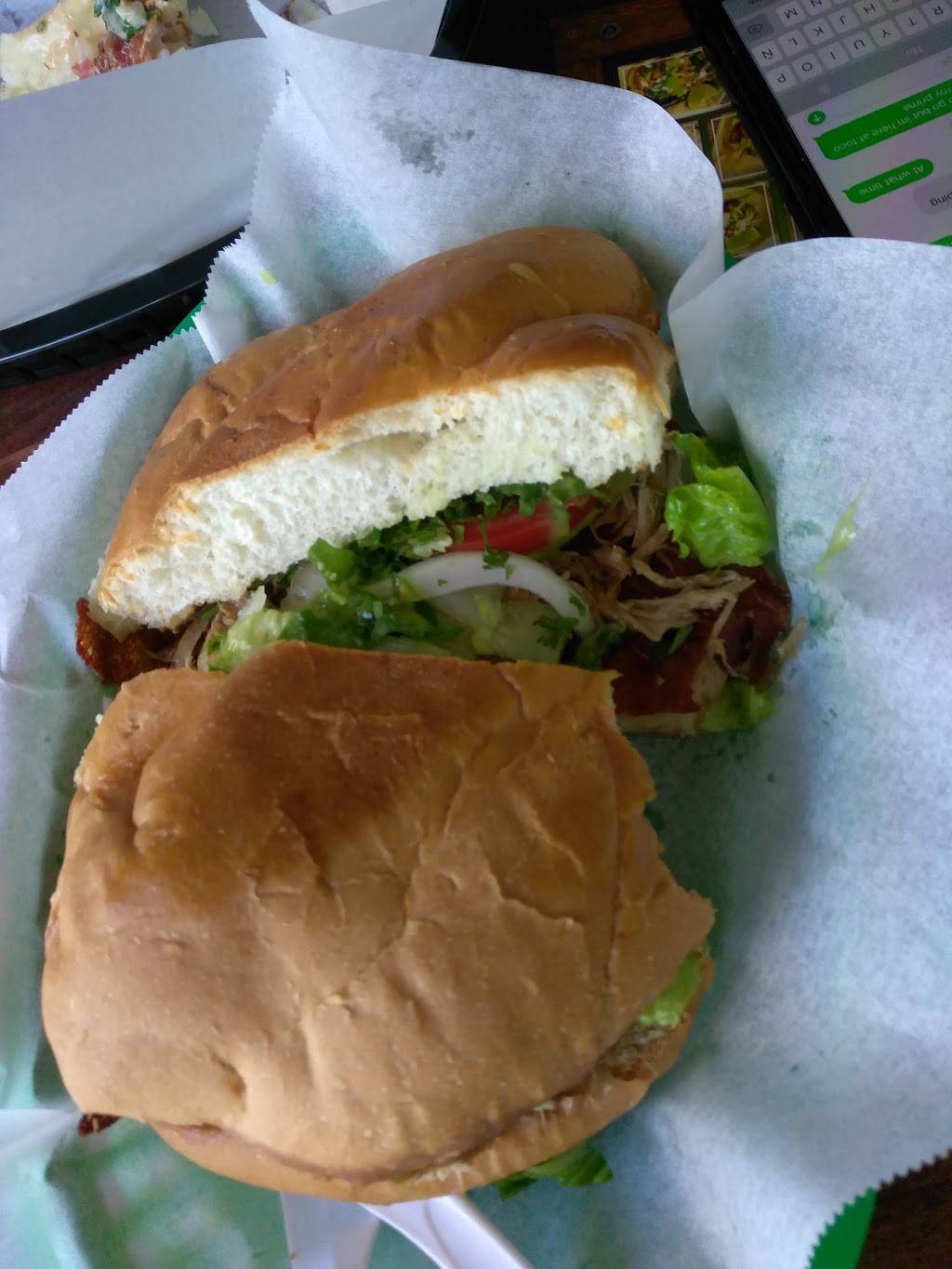 Flakos Takos Taqueria | restaurant | 123 W Elm St, Lodi, CA 95240, USA | 2096258515 OR +1 209-625-8515