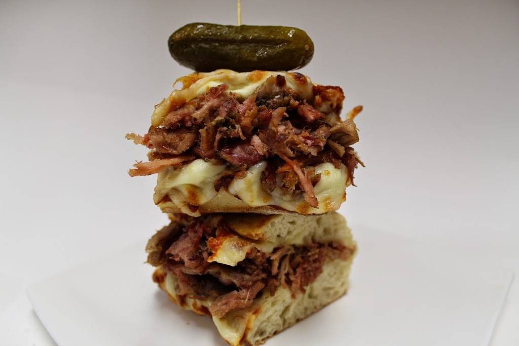 Food Box | restaurant | 180 Kenilworth Avenue North Foodbox, Hamilton, ON L8H 4S1, Canada | 9055430222 OR +1 905-543-0222