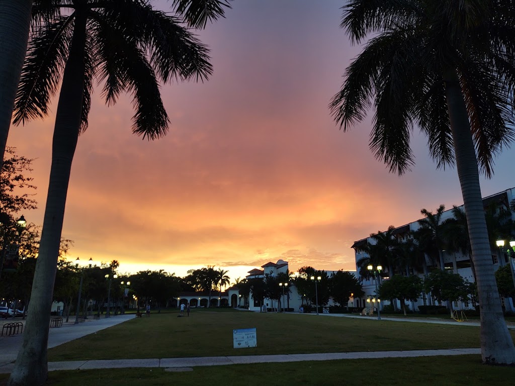 Starbucks | cafe | 205 E Atlantic Ave, Delray Beach, FL 33444, USA | 5612439332 OR +1 561-243-9332