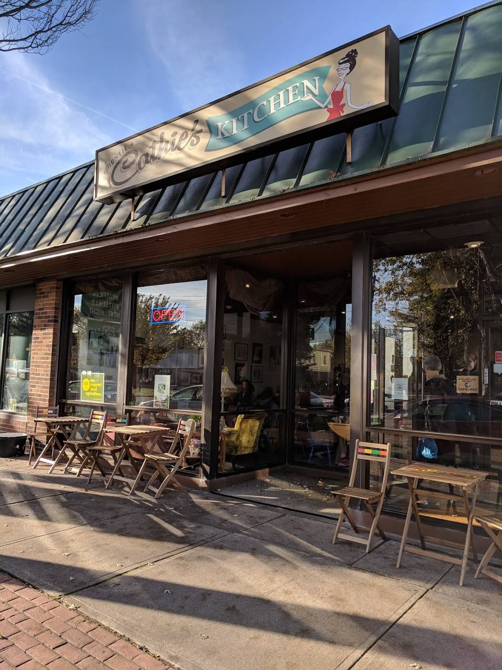 Auntie Cathies Kitchen | cafe | 159 Main St, Agawam, MA 01001, USA | 4137880022 OR +1 413-788-0022