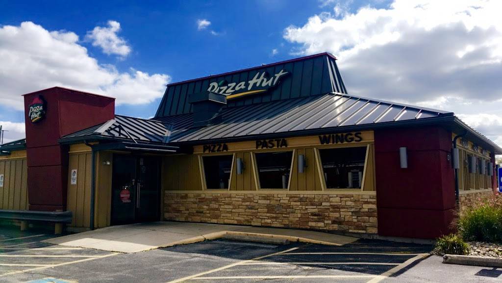 Pizza Hut | restaurant | 1133 N Clinton St, Defiance, OH 43512, USA | 4197828307 OR +1 419-782-8307