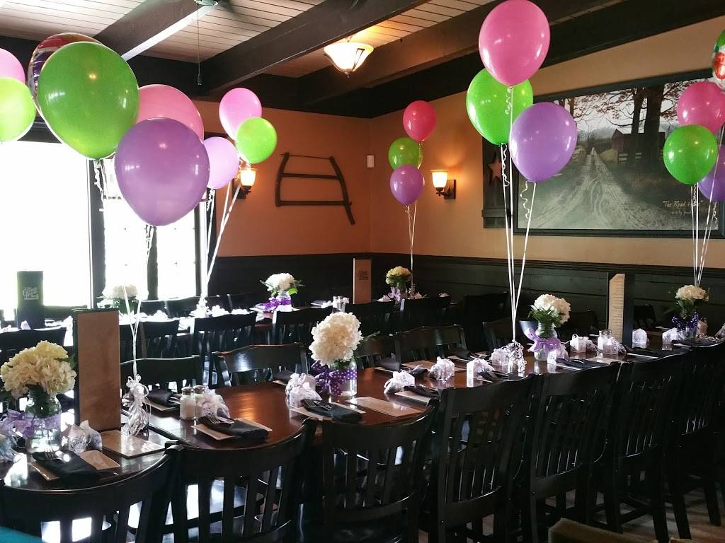 Carriage House | restaurant | 887 US-6, Mahopac, NY 10541, USA | 8458038728 OR +1 845-803-8728