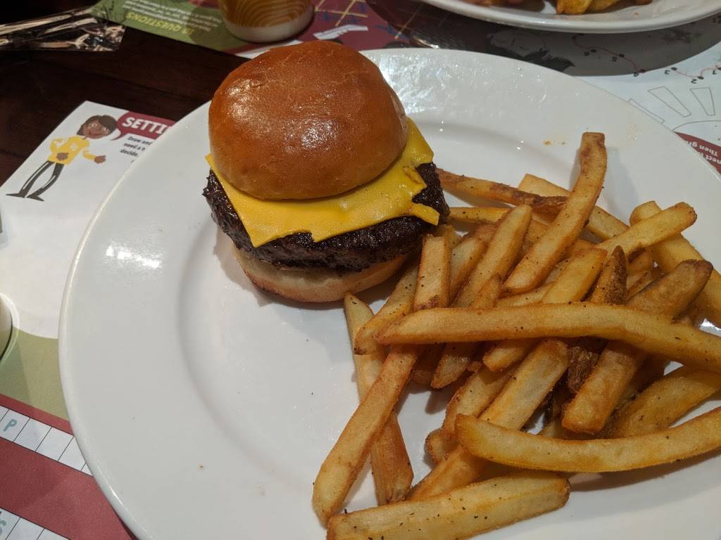 LongHorn Steakhouse | meal takeaway | 4171 Rockside Rd, Independence, OH 44131, USA | 2166428700 OR +1 216-642-8700