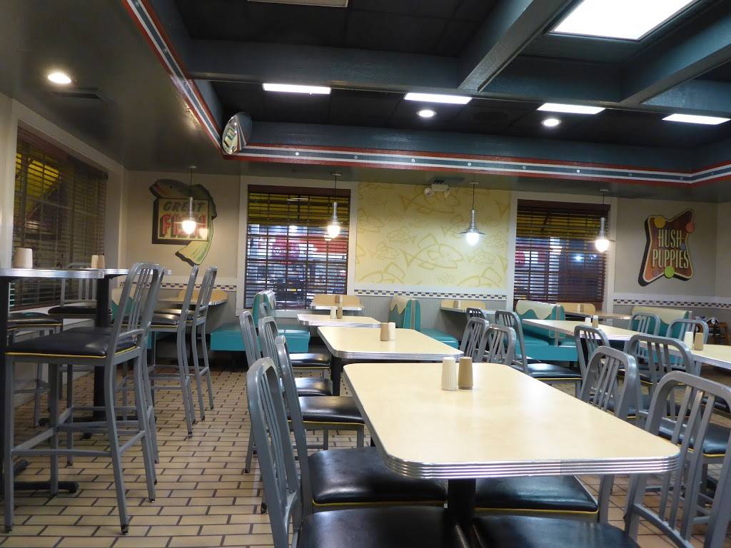 Long John Silvers | restaurant | 211 W Palm Valley Blvd, Round Rock, TX 78664, USA | 5123887678 OR +1 512-388-7678