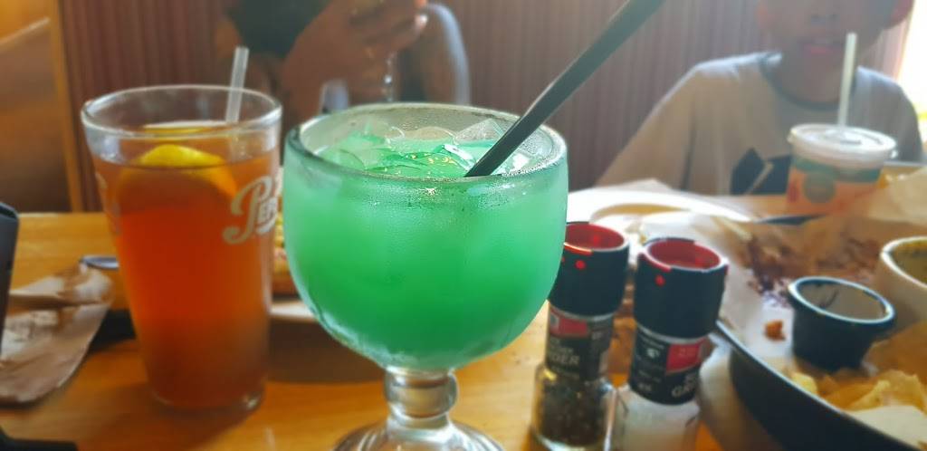 Applebees Grill + Bar | restaurant | 621 W Central Ave, Lompoc, CA 93436, USA | 8057352141 OR +1 805-735-2141