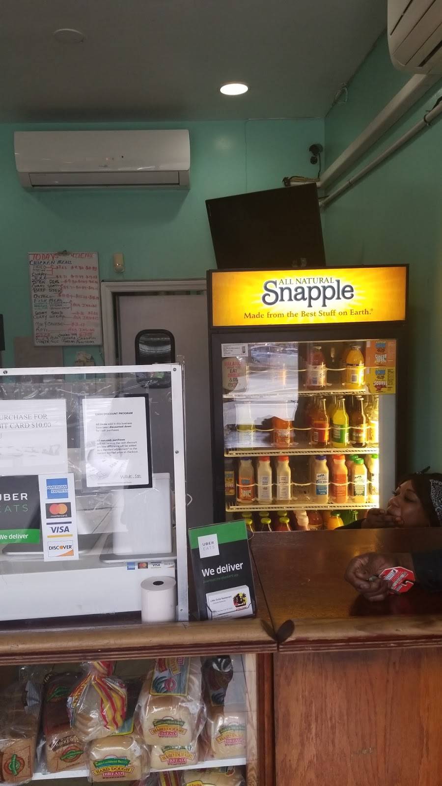 Little Ochie | restaurant | 2492 Adam Clayton Powell Jr Blvd, New York, NY 10030, USA | 2122346300 OR +1 212-234-6300