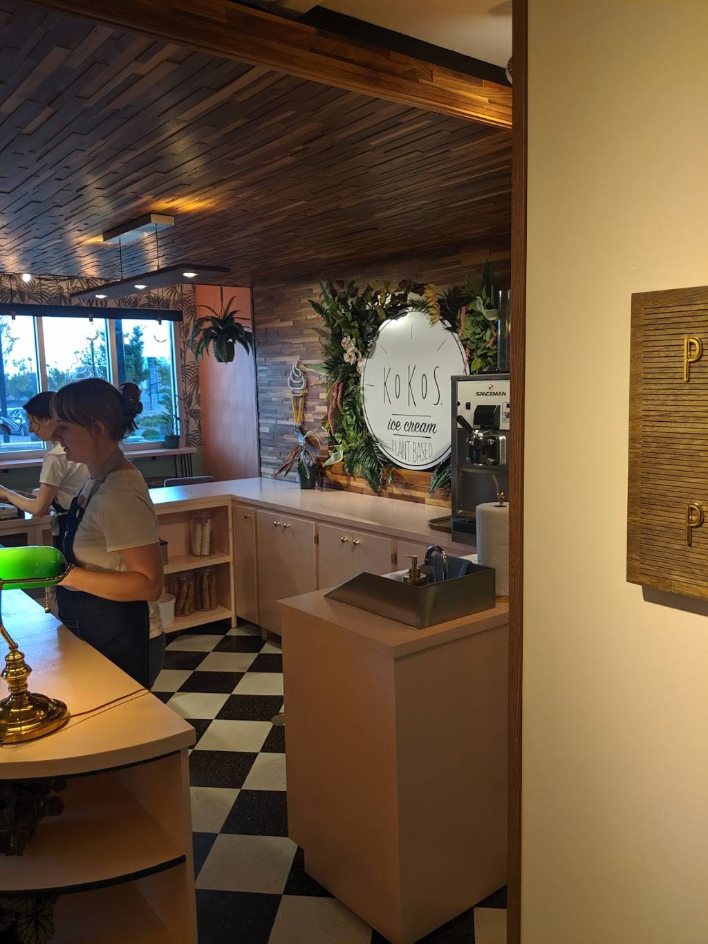 KOKOS® Ice Cream Scoop Shop OneC1TY | restaurant | 3 City Ave STE 700, Nashville, TN 37209, USA | 6157307807 OR +1 615-730-7807