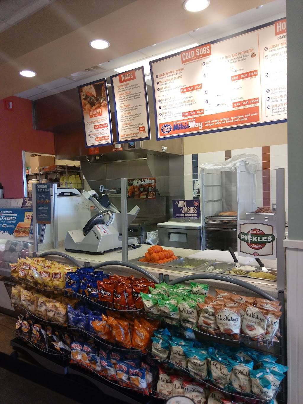 Jersey Mikes Subs | meal takeaway | 6480 Orchard Lake Rd, West Bloomfield Township, MI 48322, USA | 2488552055 OR +1 248-855-2055