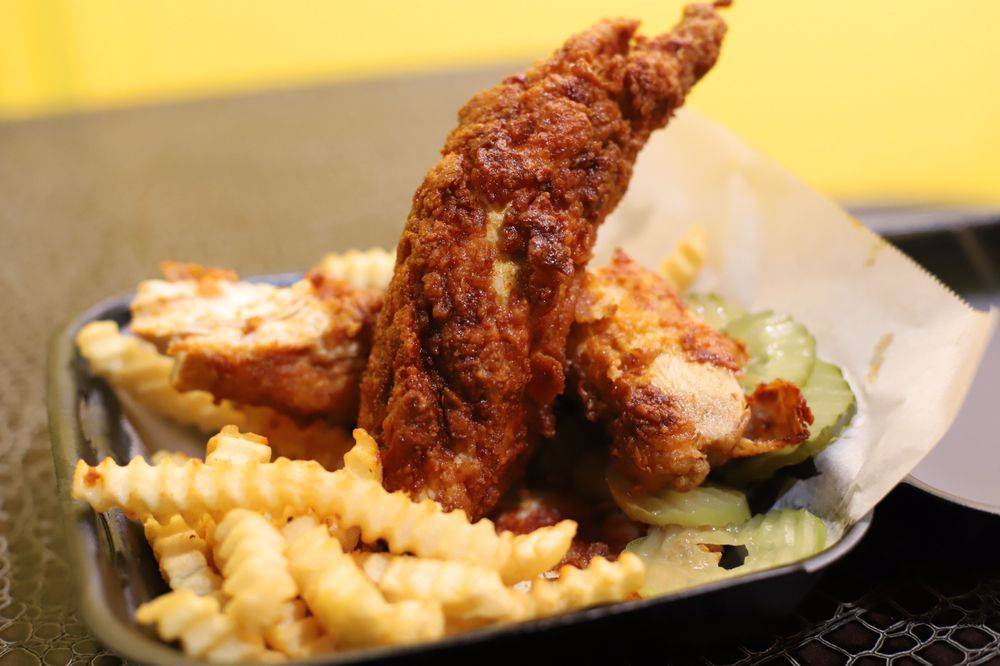 Als Hot Chicken, Nashville Style | restaurant | 10821 Venice Blvd, Los Angeles, CA 90034, USA | 8188514633 OR +1 818-851-4633