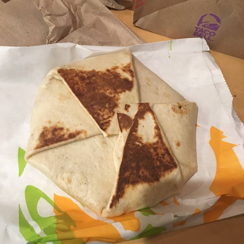 Taco Bell Cantina | meal takeaway | 1034 Flatbush Ave, Brooklyn, NY 11226, USA | 7184848082 OR +1 718-484-8082