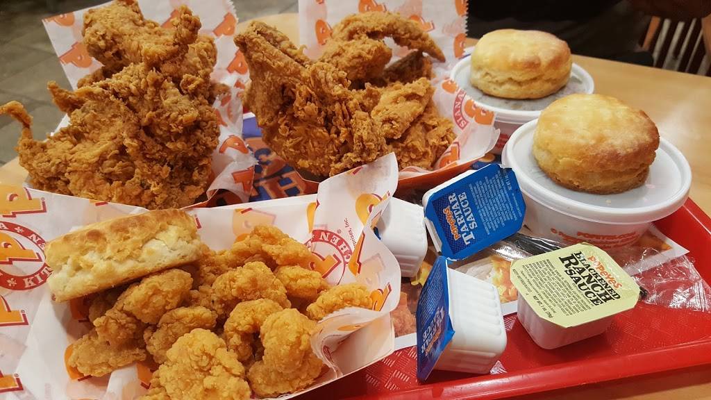 Popeyes Louisiana Kitchen | restaurant | 4933 New Jesup Hwy, Brunswick, GA 31520, USA | 9125777028 OR +1 912-577-7028