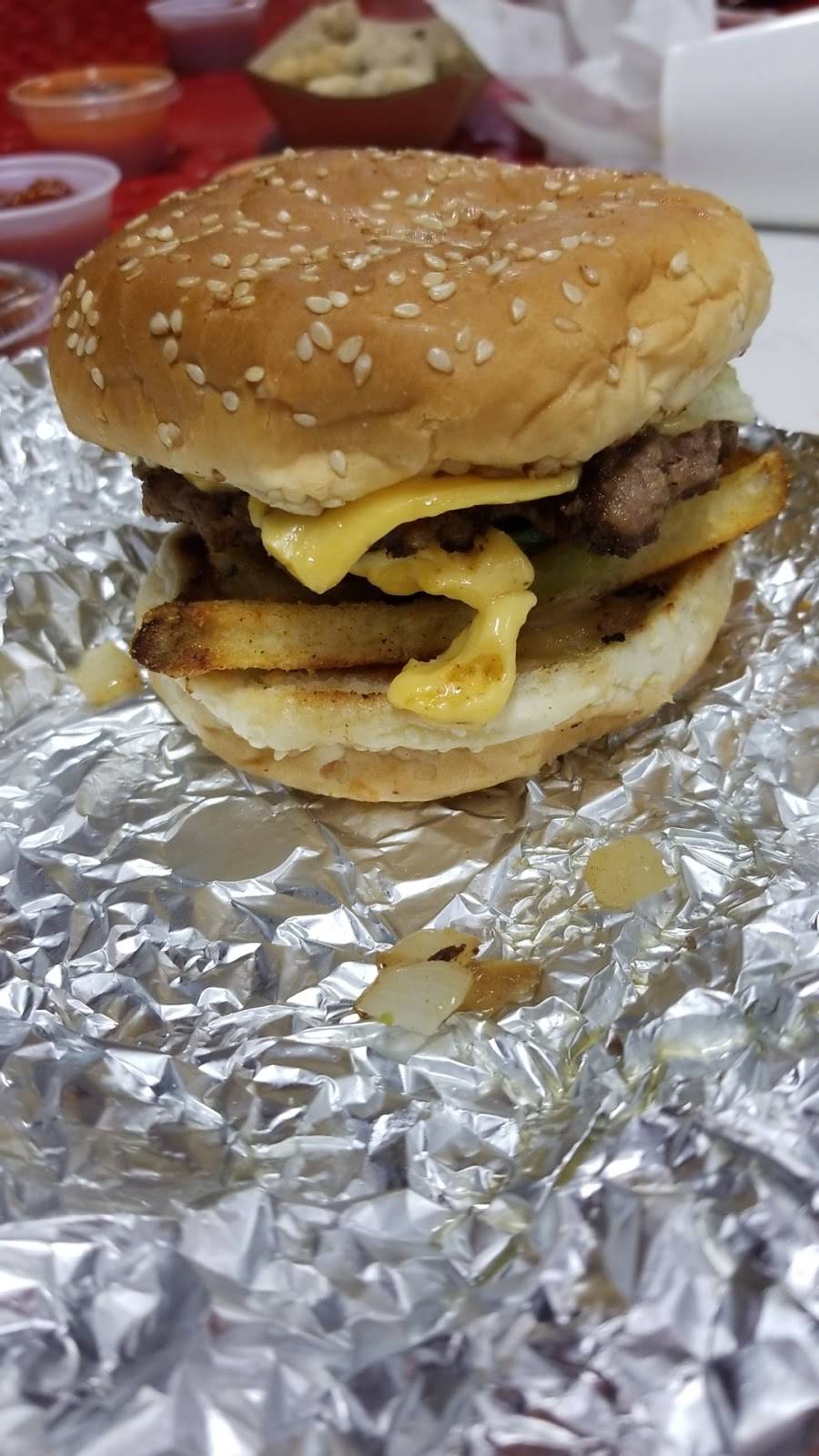 Five Guys | meal takeaway | 4413 Town Center Pkwy, Jacksonville, FL 32246, USA | 9049966900 OR +1 904-996-6900