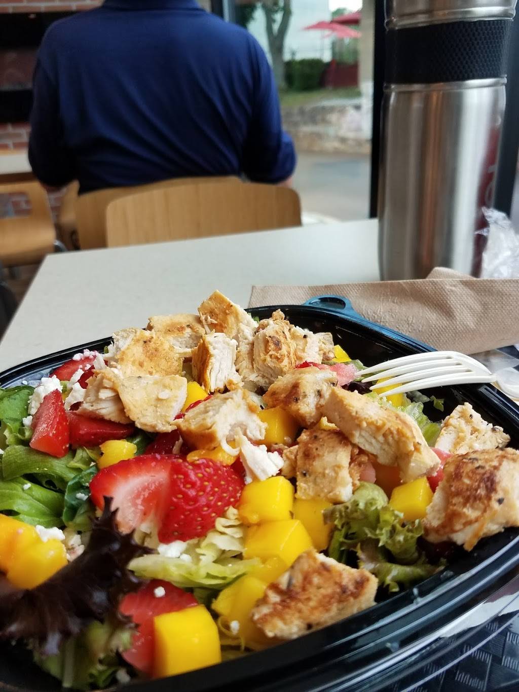 Wendys | restaurant | 460 West Putnam Avenue, Greenwich, CT 06830, USA | 2038699885 OR +1 203-869-9885