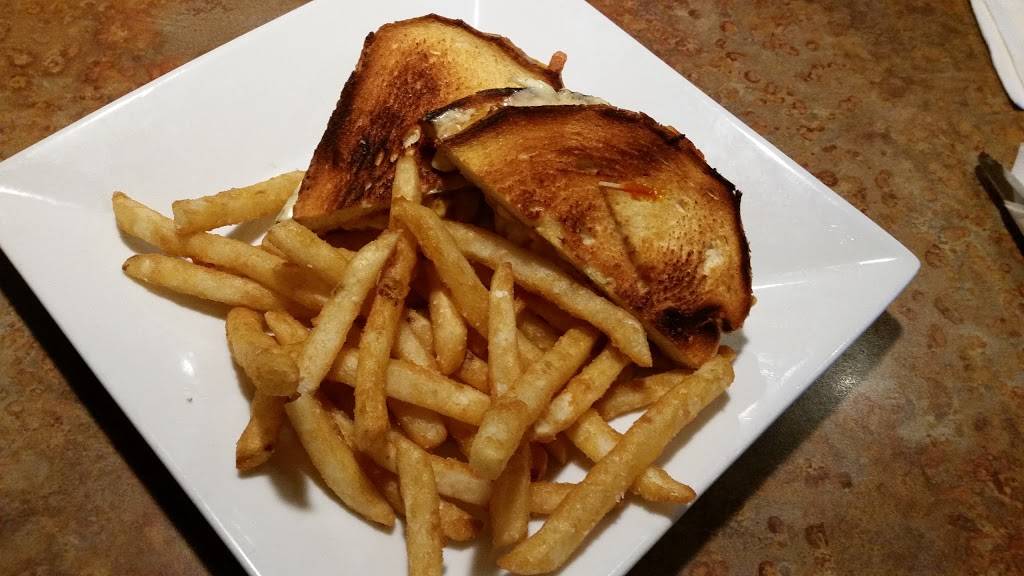 Trio Bar And Grill | restaurant | 3707 Marietta Ave, Columbia, PA 17512, USA | 7172850888 OR +1 717-285-0888