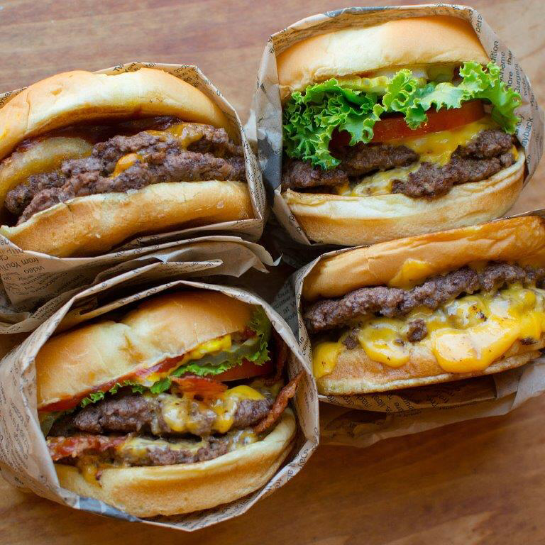 Wayback Burgers | restaurant | 1090 Williams Reserve Blvd Suite H, Wadsworth, OH 44281, USA | 3303345045 OR +1 330-334-5045