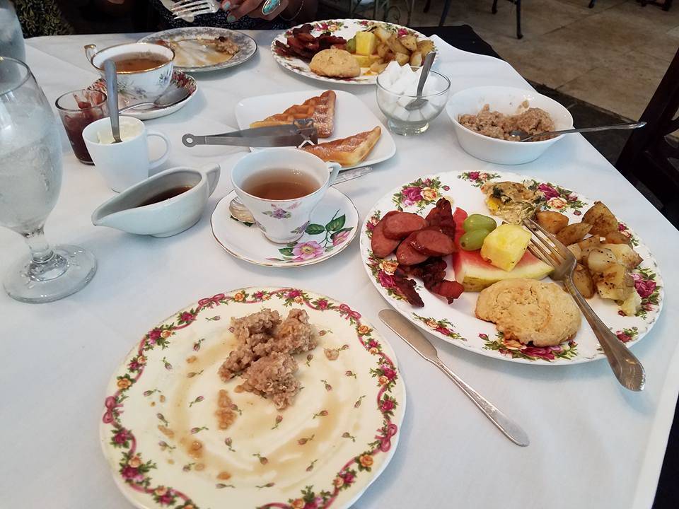 The Empress Tea Room & Divine Menu Catering | cafe | 12924 Dale Mabry Hwy, Tampa, FL 33618, USA | 8139889027 OR +1 813-988-9027