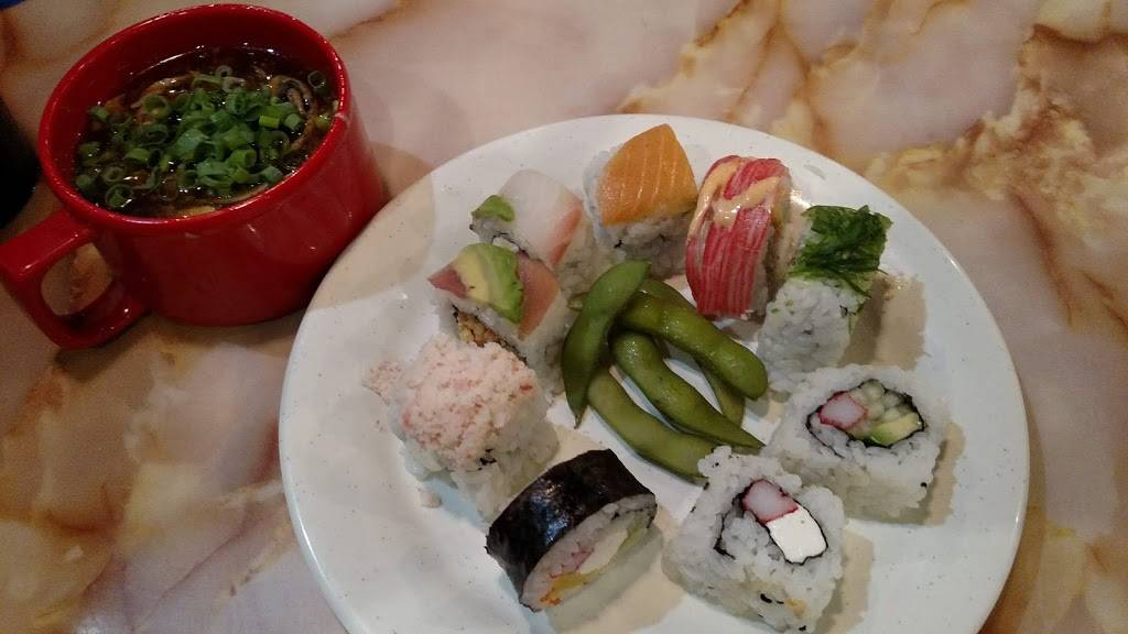 Hibachi Grill & Supreme Buffet | restaurant | 240 Town Center Ln, Glendale Heights, IL 60139, USA | 6302959168 OR +1 630-295-9168