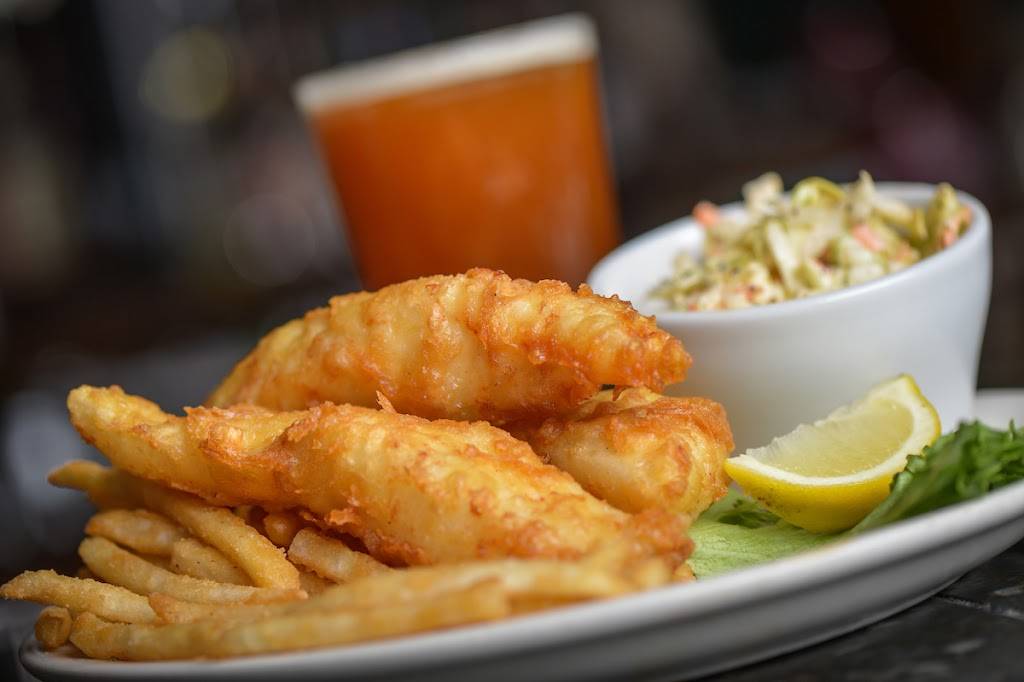 Mulligans | restaurant | 9403 E Golf Links Rd, Tucson, AZ 85730, USA | 5207335661 OR +1 520-733-5661