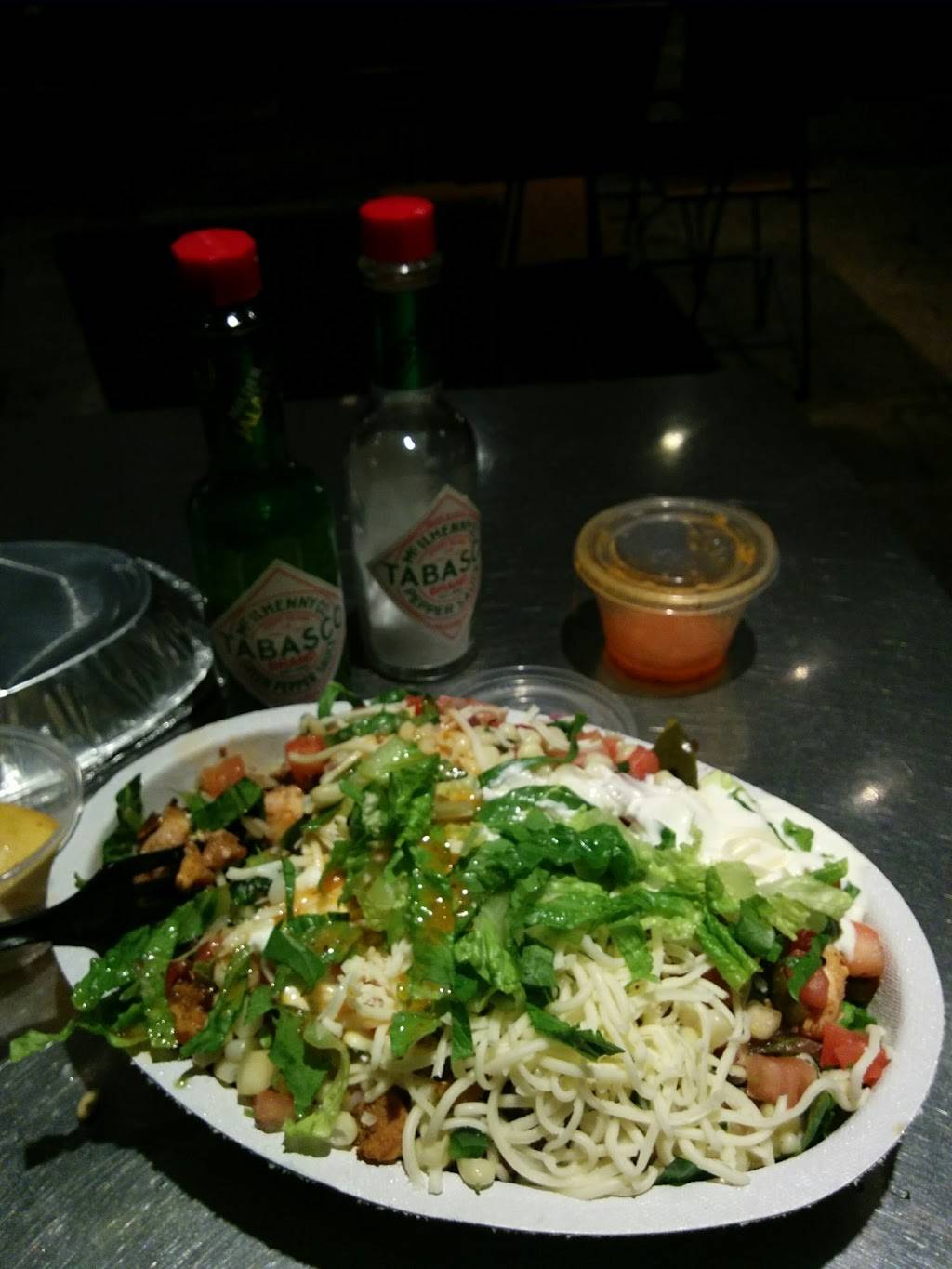 Chipotle Mexican Grill | restaurant | 2335 New Hyde Park Rd #2329, New Hyde Park, NY 11040, USA | 5166739630 OR +1 516-673-9630